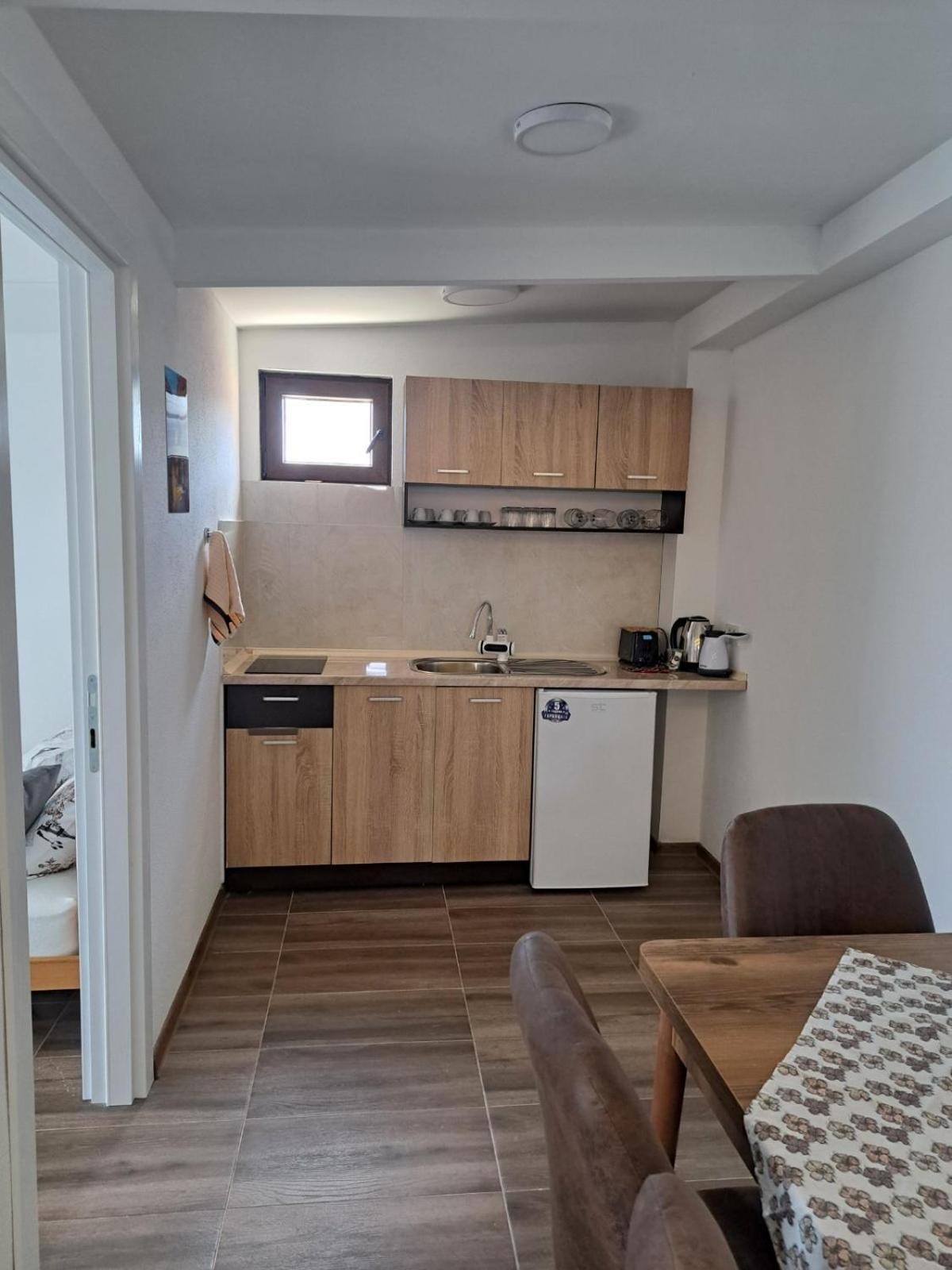 Lucija By Romantique Apartment