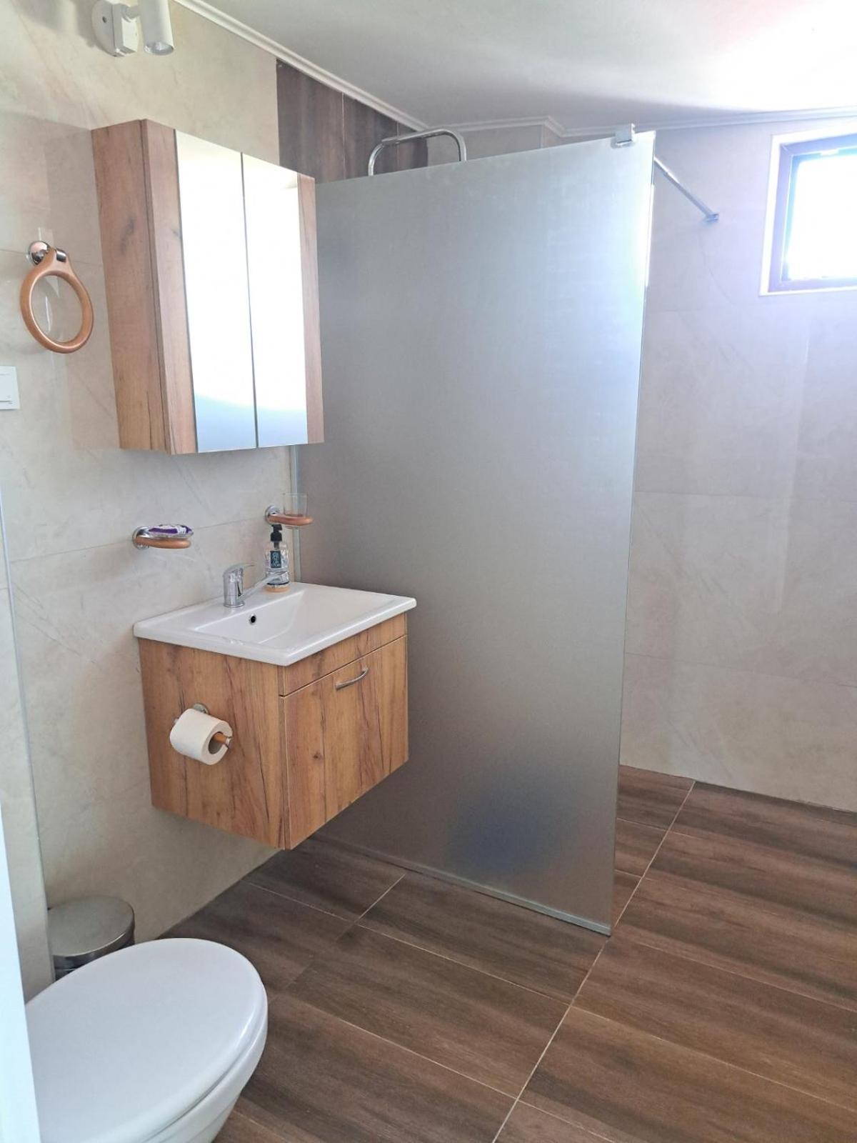 Lucija By Romantique Apartment